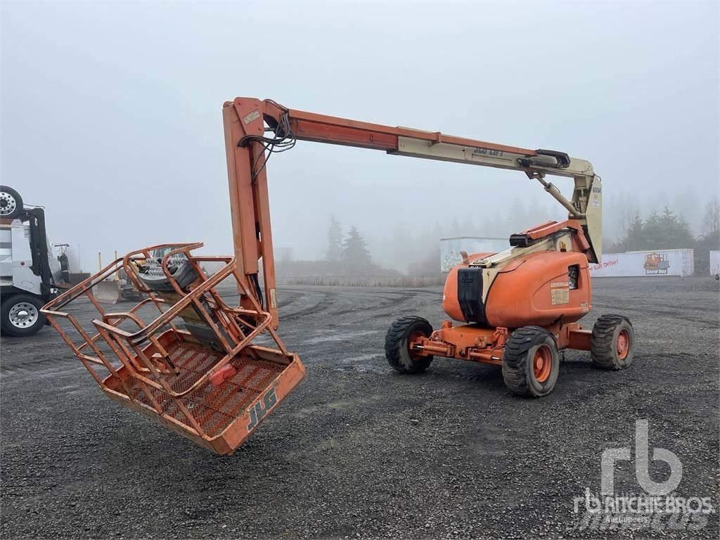 JLG 600AJ Bomliftar