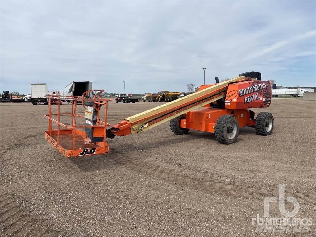 JLG 600S Bomliftar