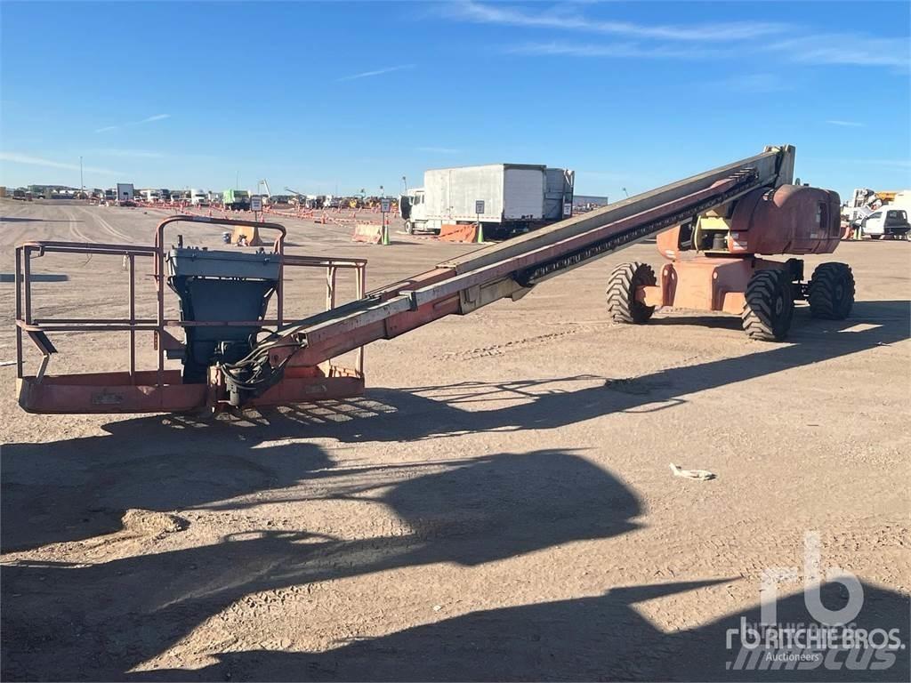 JLG 800S Bomliftar