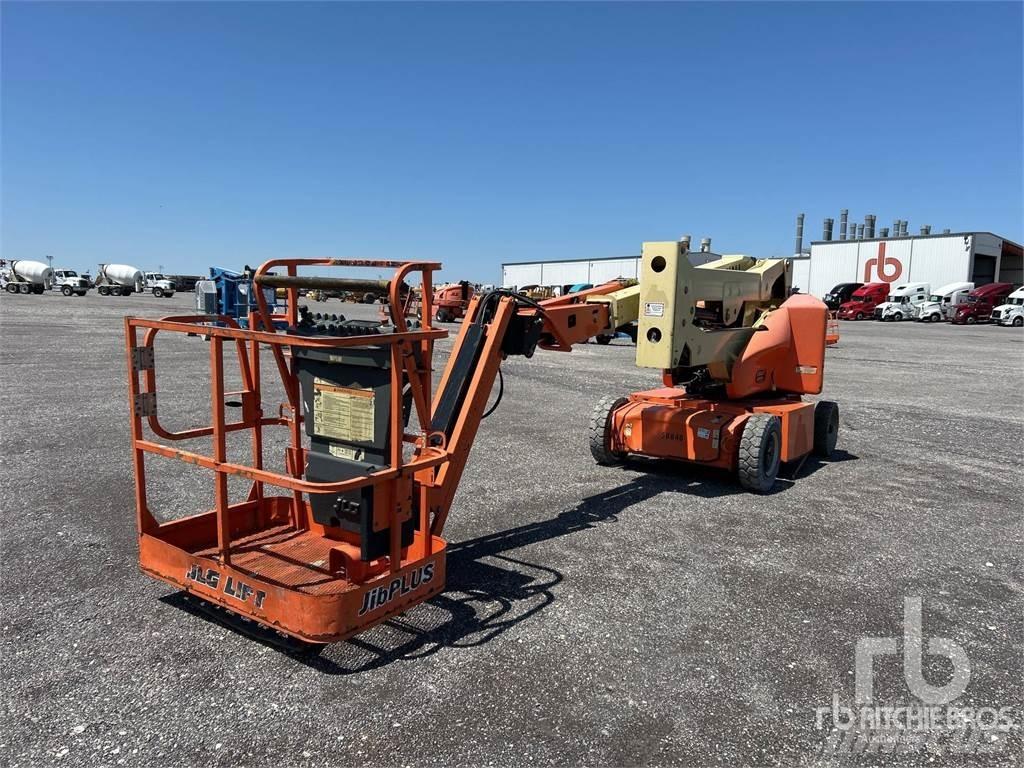 JLG E400AJPN Bomliftar