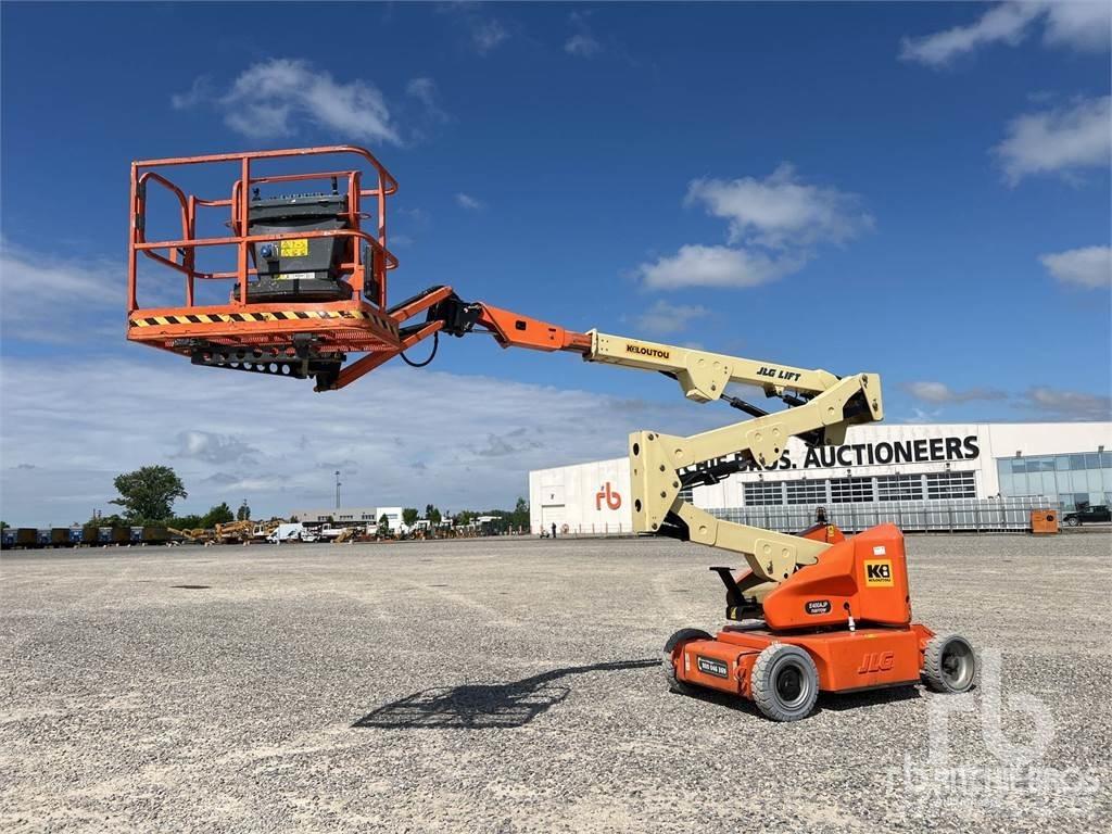 JLG E400AJPN Bomliftar