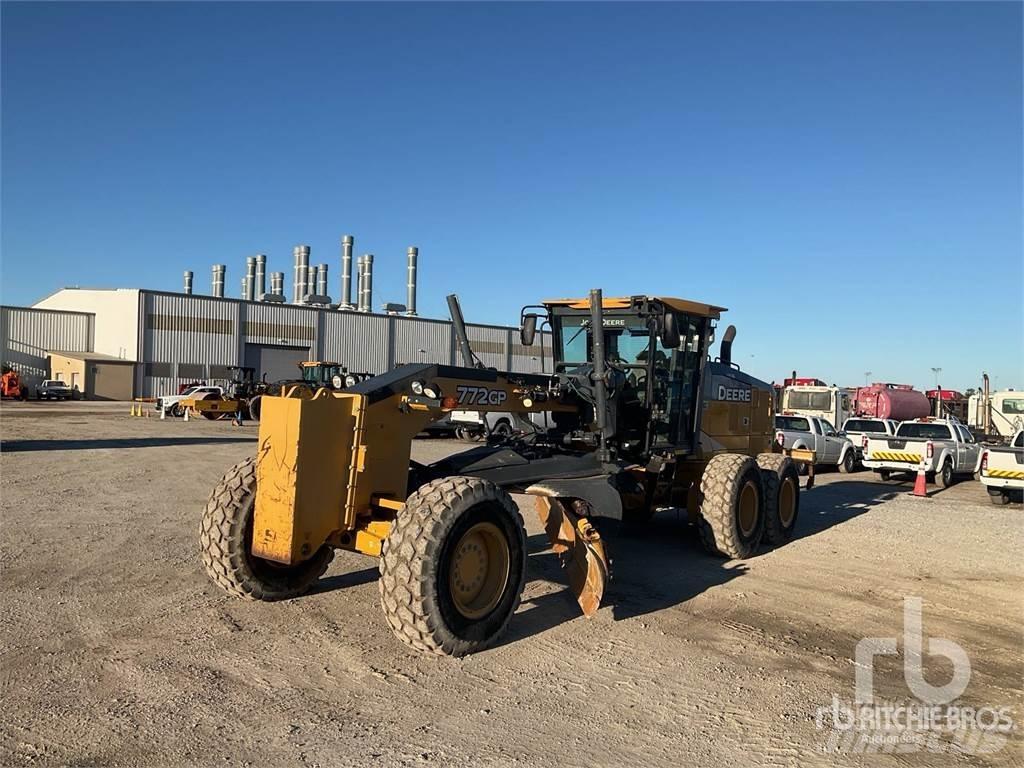 John Deere 772G Väghyvlar