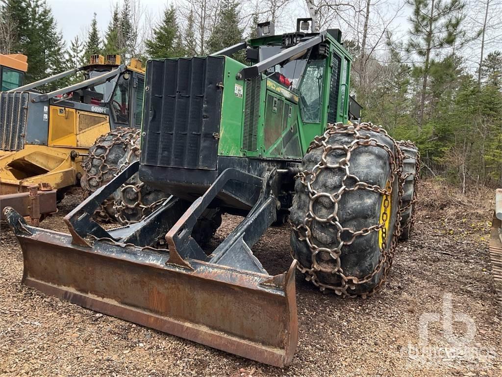 John Deere 848H Lunnare