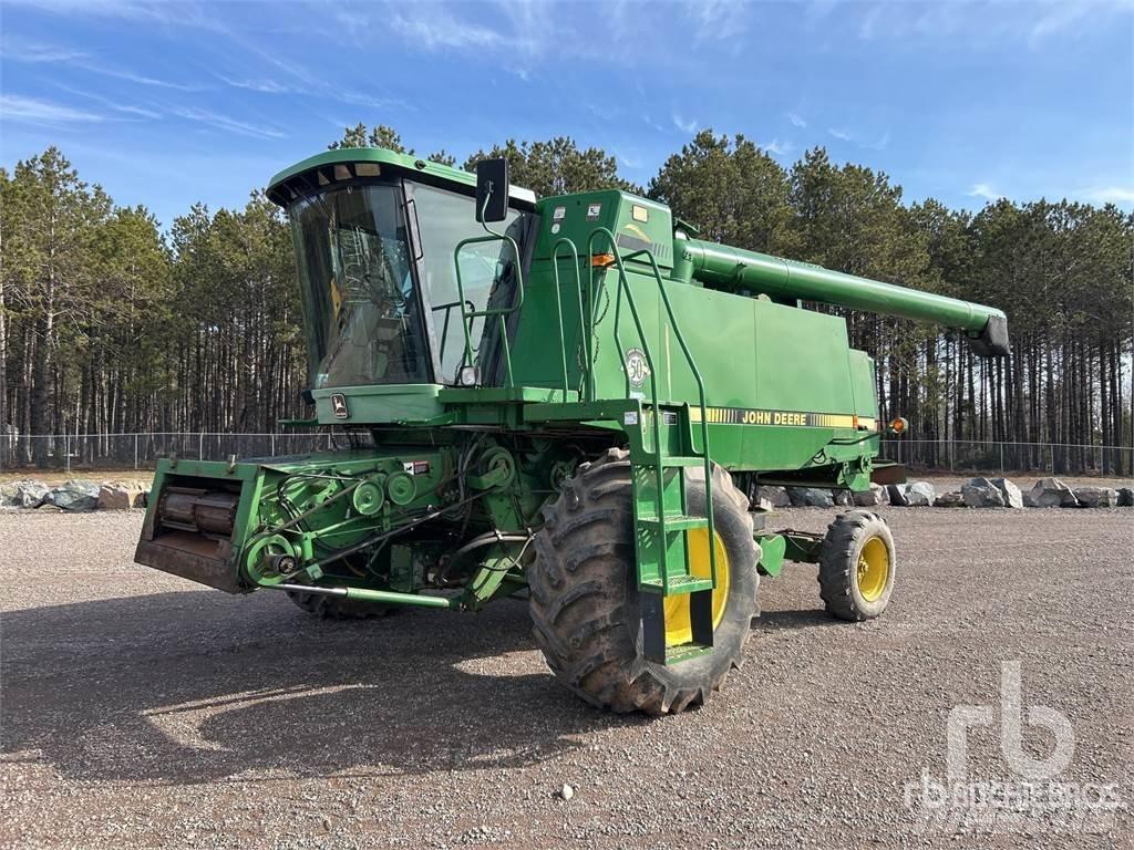 John Deere CTS Skördetröskor