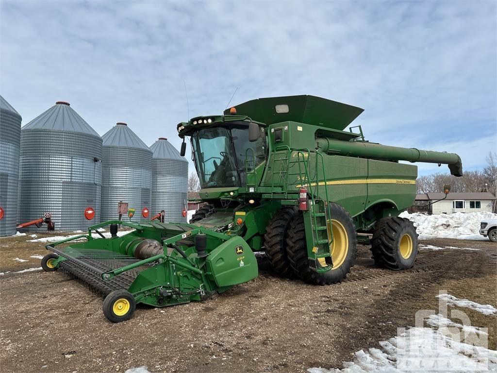 John Deere S680 Skördetröskor