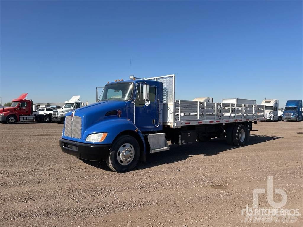 Kenworth T300 Flakbilar