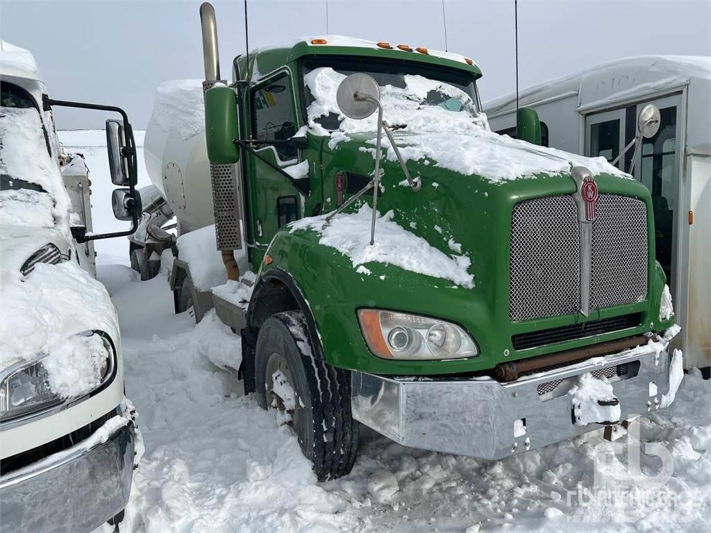 Kenworth T440 Cementbil