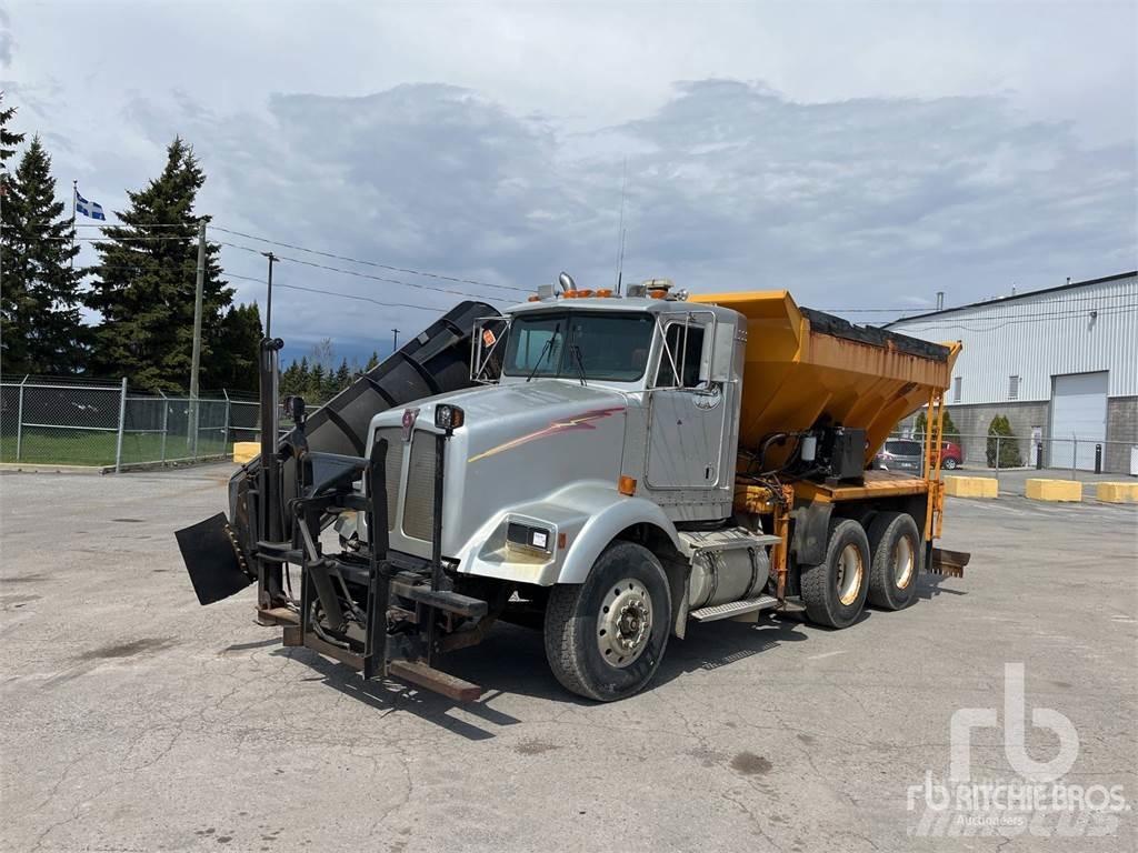 Kenworth T450 Snöblad och plogar