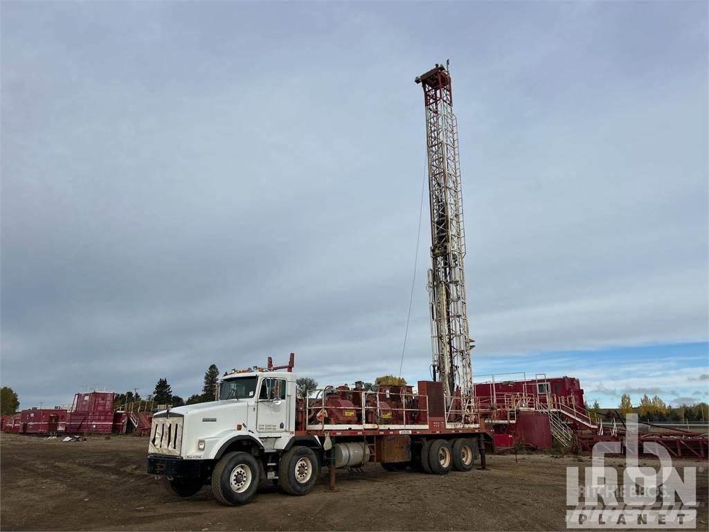 Kenworth T800 Lastbilar med borraggregat