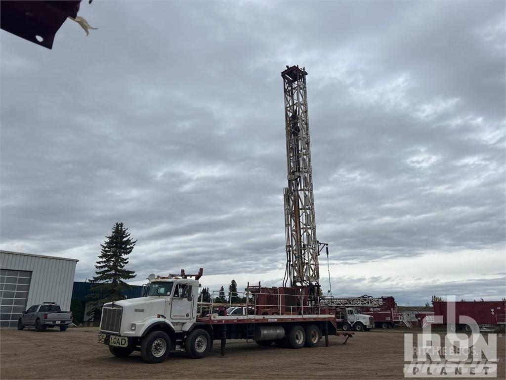 Kenworth T800 Lastbilar med borraggregat