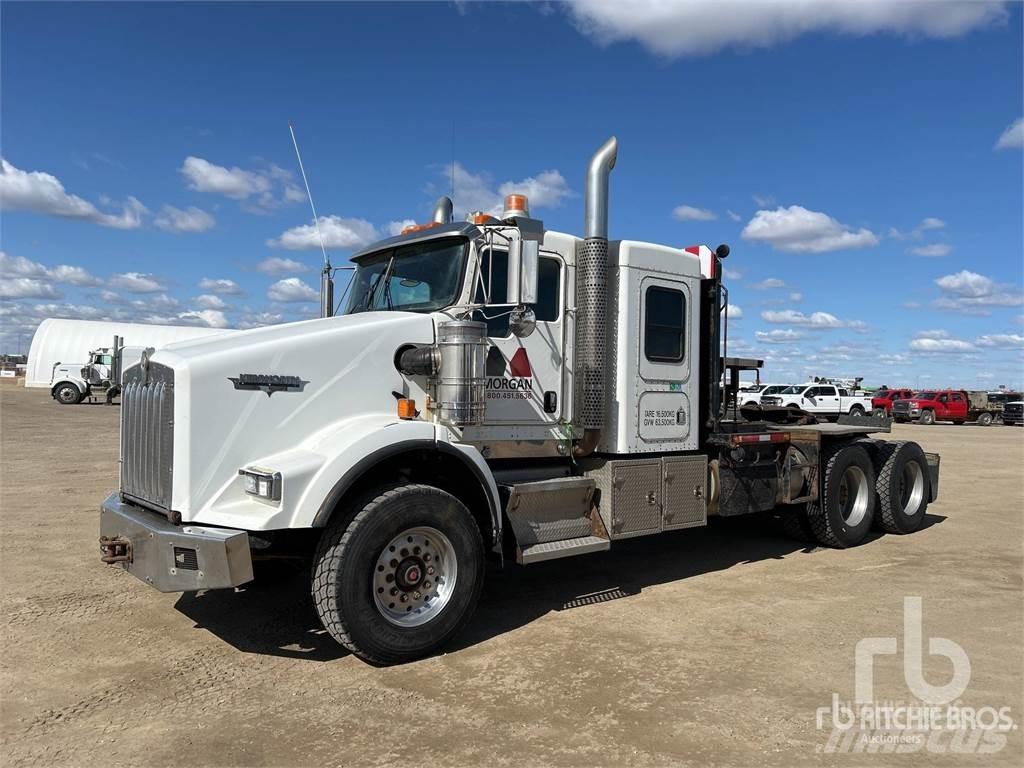 Kenworth T800 Flak-/vinschlastbilar