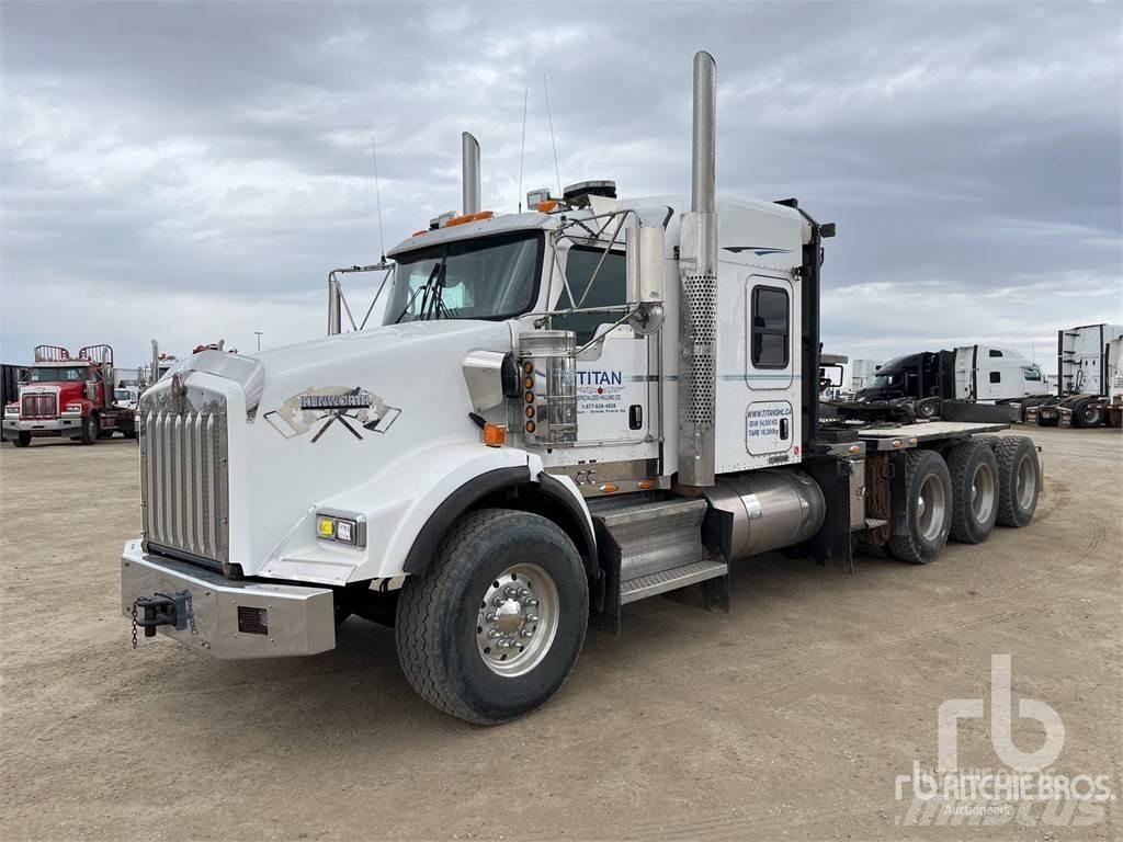 Kenworth T800 Flak-/vinschlastbilar