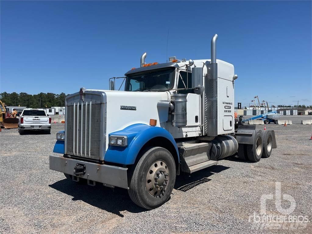 Kenworth W900L Dragbilar