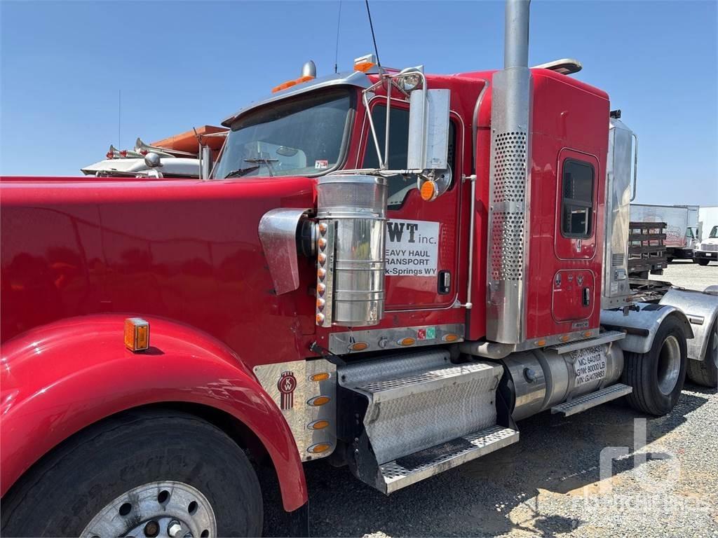 Kenworth W900L Dragbilar