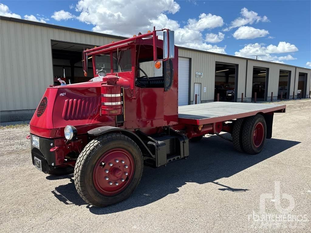 Mack AC Flakbilar