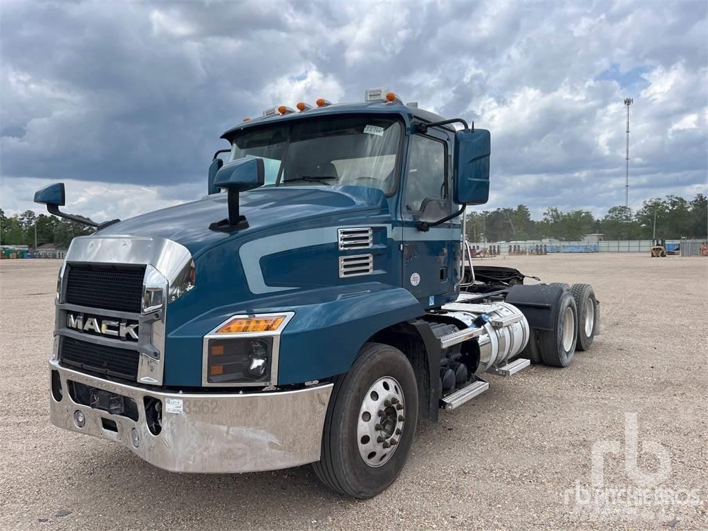 Mack ANTHEM Dragbilar