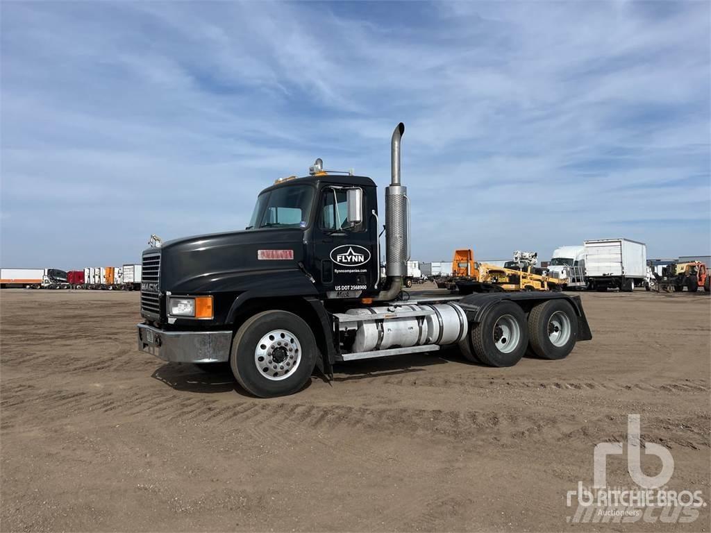 Mack CH613 Dragbilar