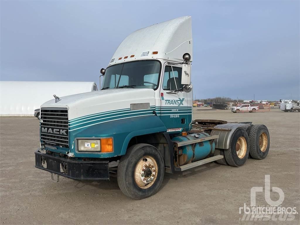 Mack CH613 Dragbilar