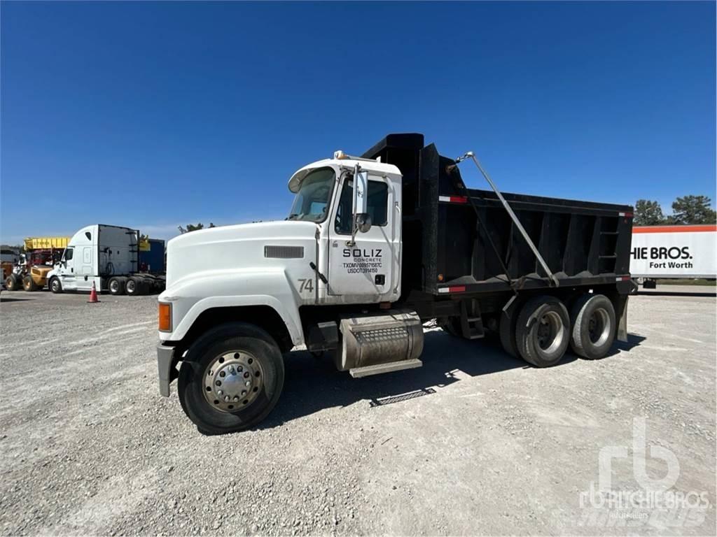 Mack CHN613 Tippbilar