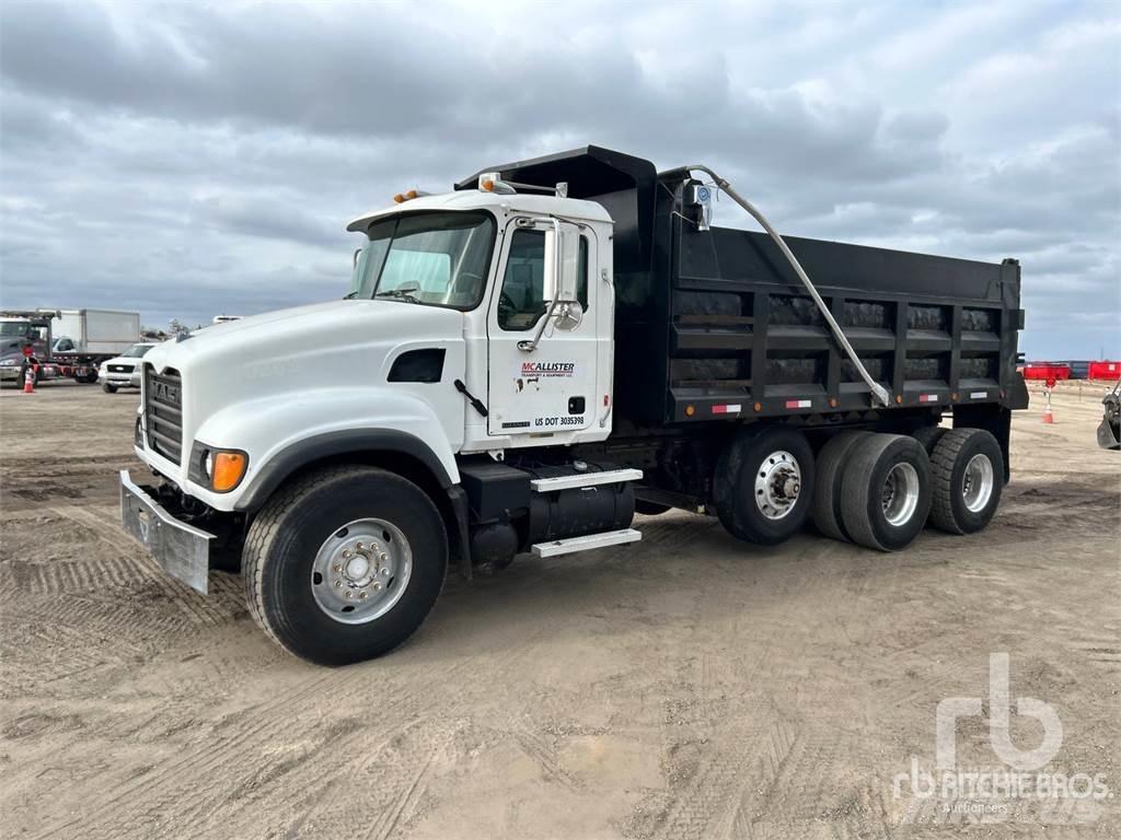 Mack CV713 Tippbilar