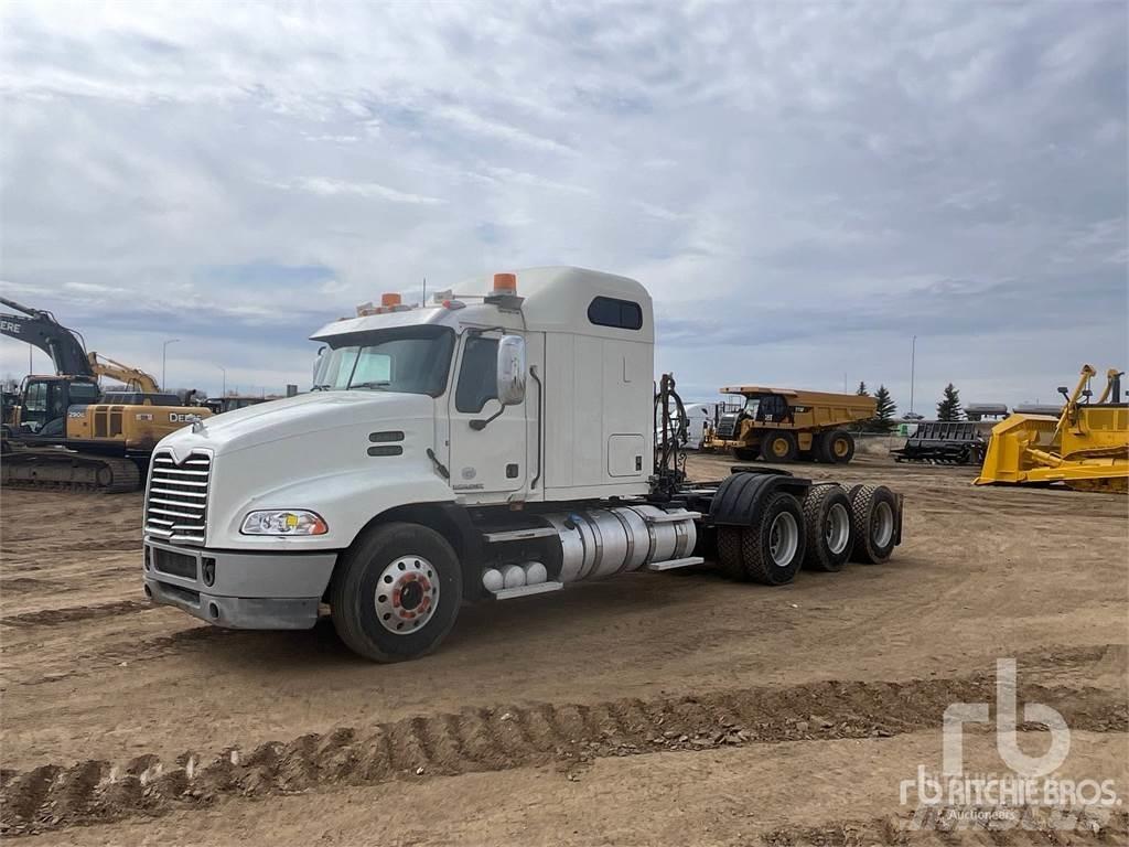Mack CXU614 Dragbilar