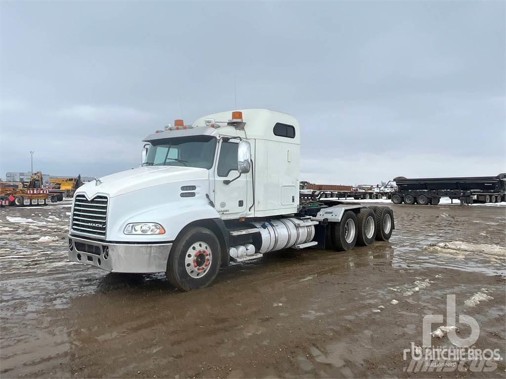 Mack CXU614 Dragbilar