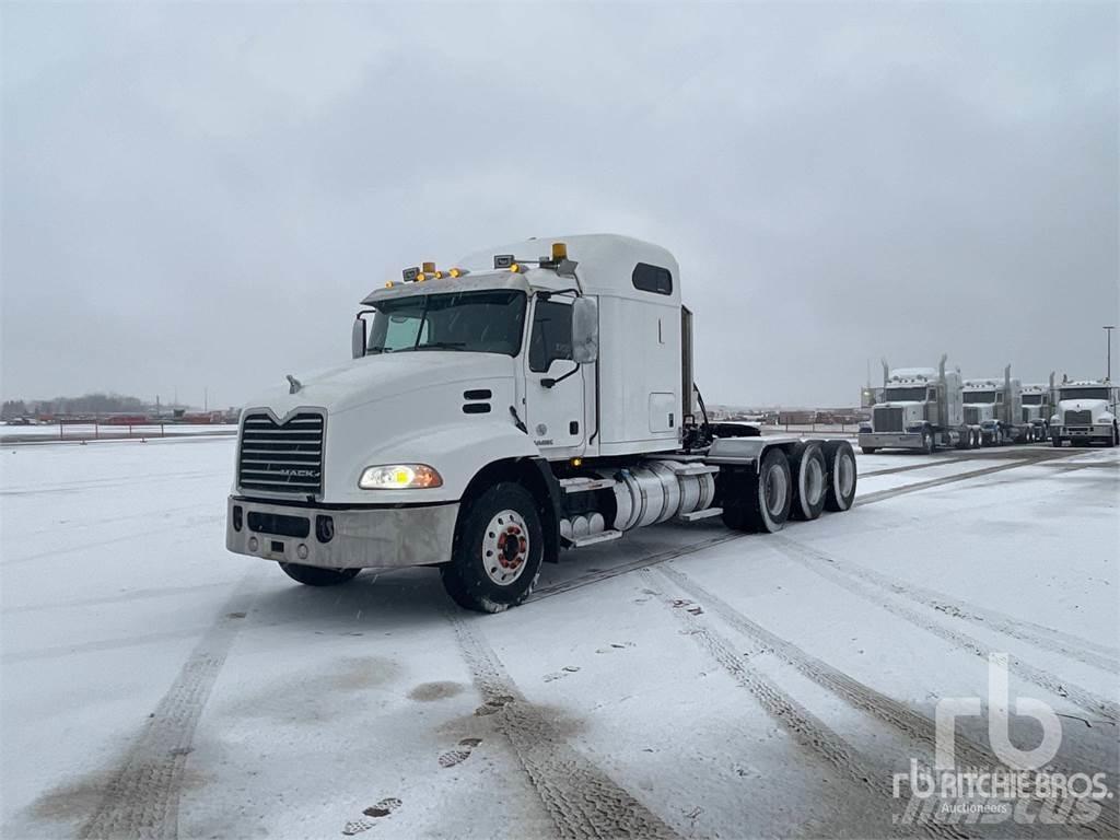Mack CXU614 Dragbilar