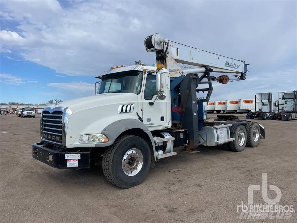 Mack GU813 Kranbilar
