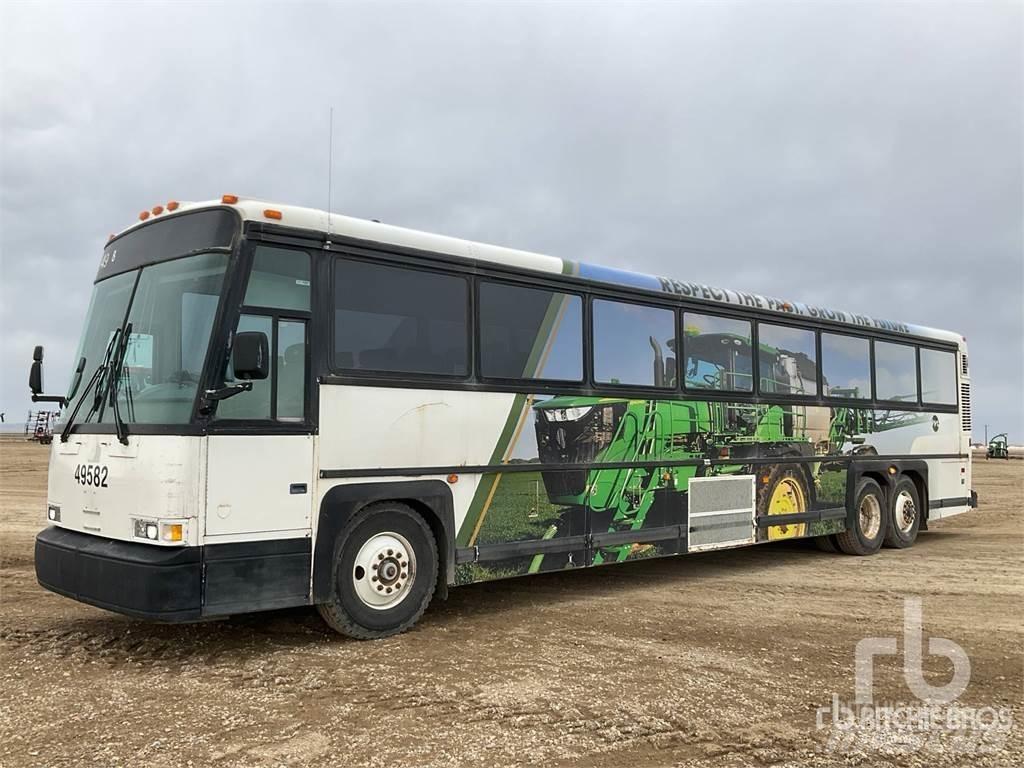 MCI 102D3 Linjebussar
