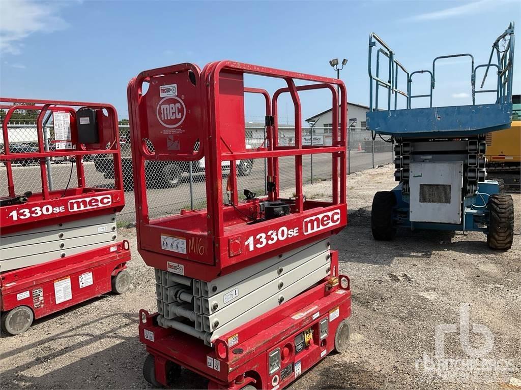 MEC 1330SE Saxliftar