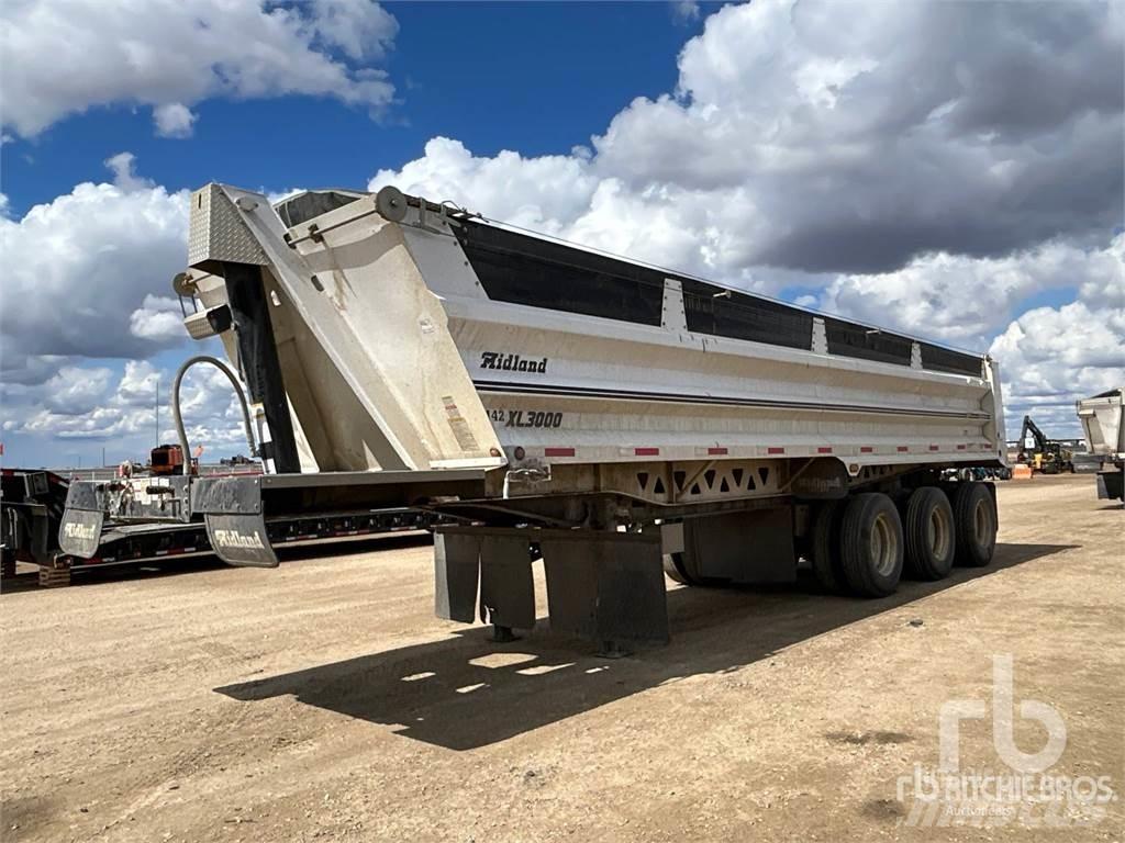 Midland XL3000 Tipptrailer