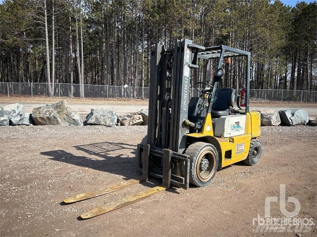 Mitsubishi FG25 Dieselmotviktstruckar