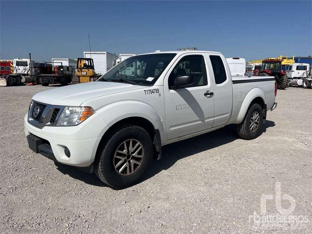 Nissan FRONTIER Flakbilar/Pickuper