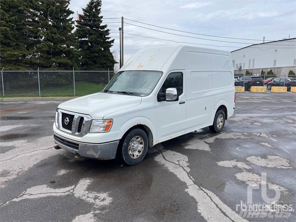 Nissan NV2500 Skåpbilar Kyl/Frys/Värme