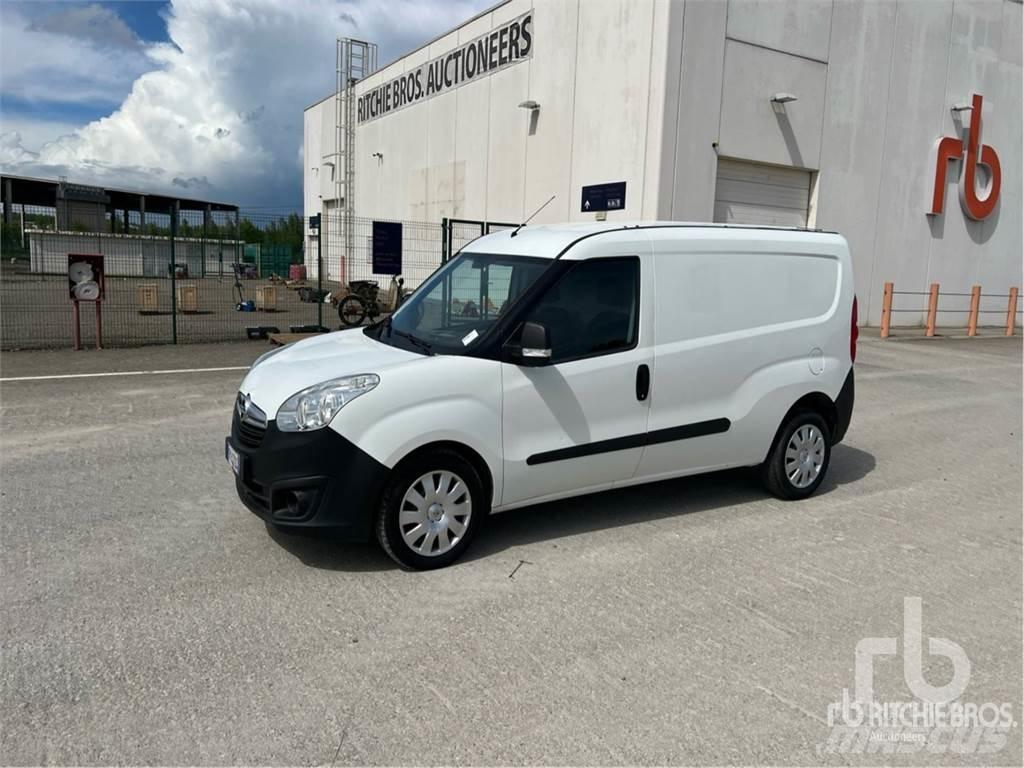 Opel COMBO Lätta skåpbilar