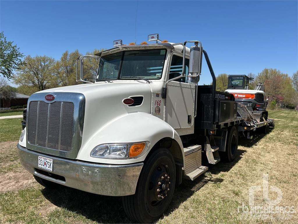 Peterbilt 335 Flakbilar
