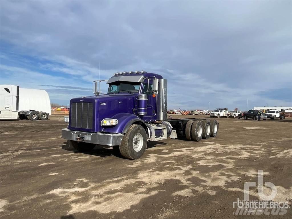 Peterbilt 367 Chassier