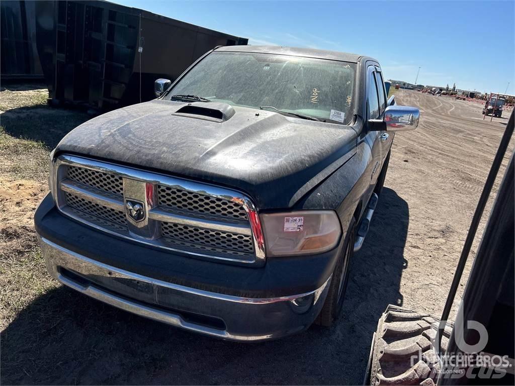RAM 1500 Flakbilar/Pickuper