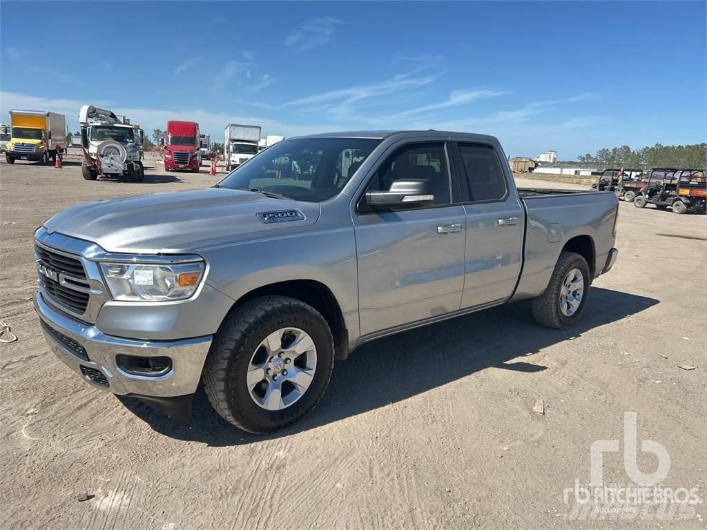 RAM 1500 Flakbilar/Pickuper