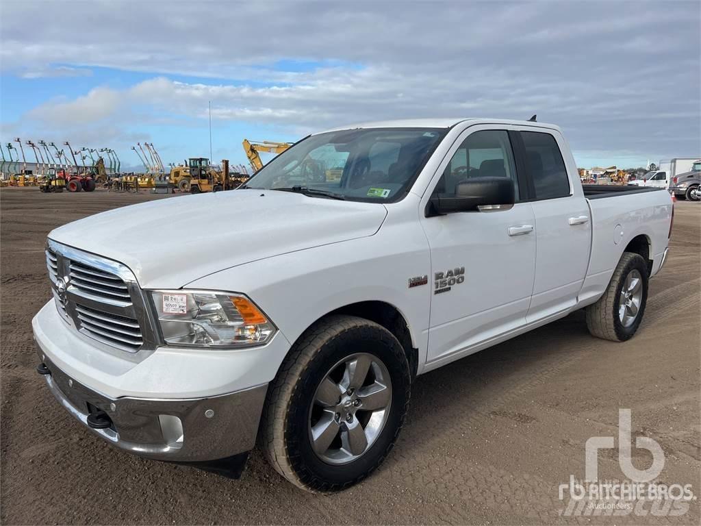 RAM 1500 Flakbilar/Pickuper