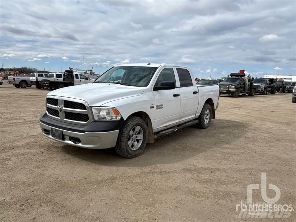 RAM 1500 Flakbilar/Pickuper