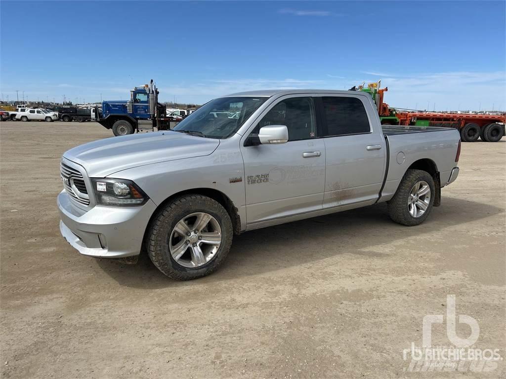RAM 1500 Flakbilar/Pickuper