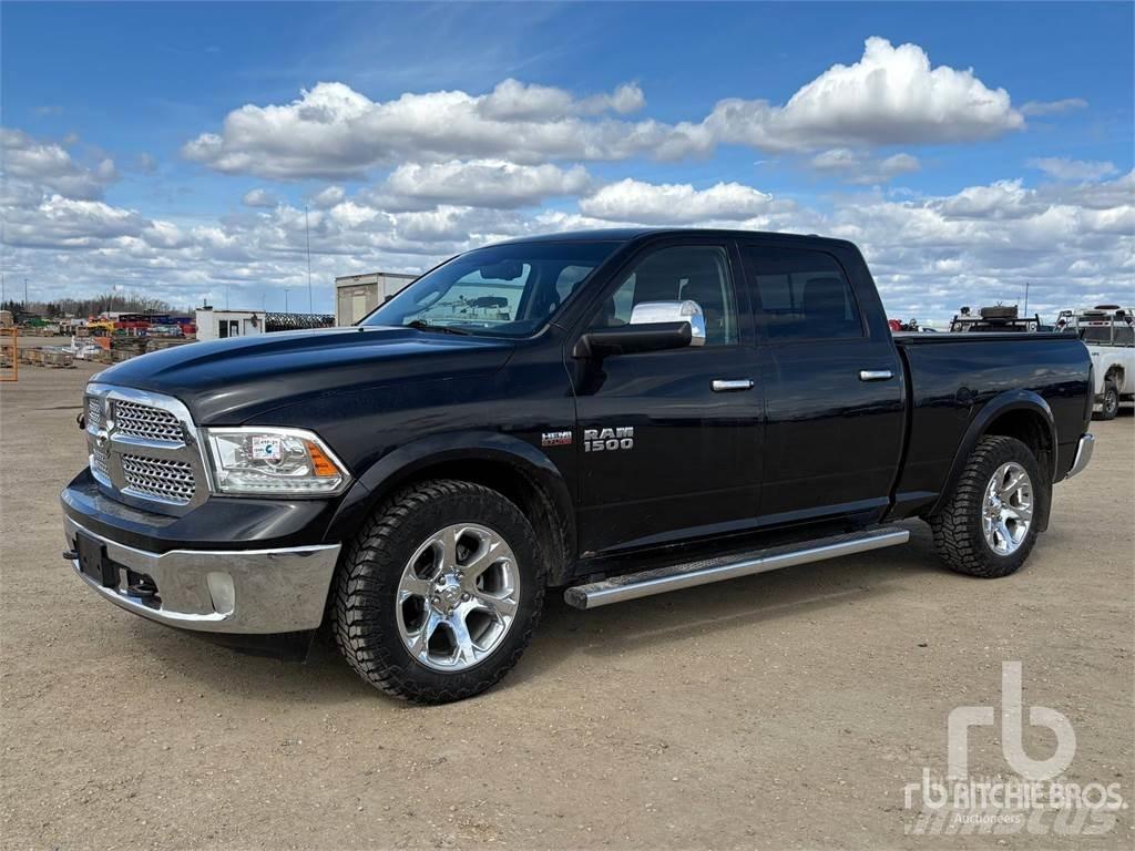 RAM 1500 Flakbilar/Pickuper