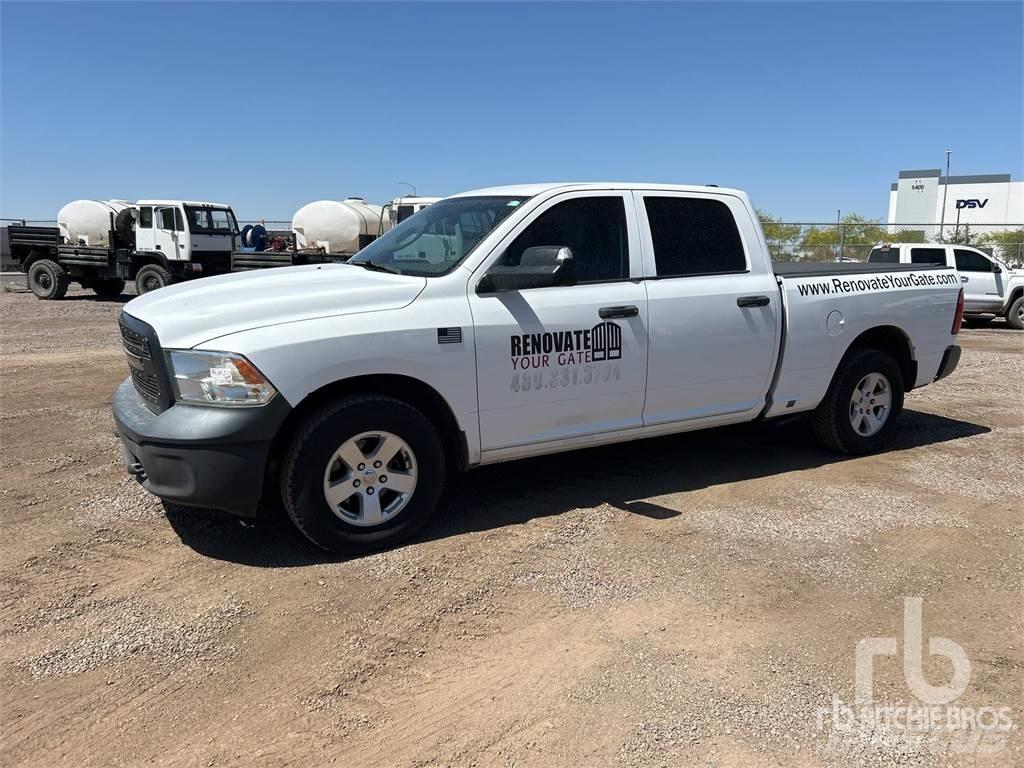 RAM 1500 Flakbilar/Pickuper