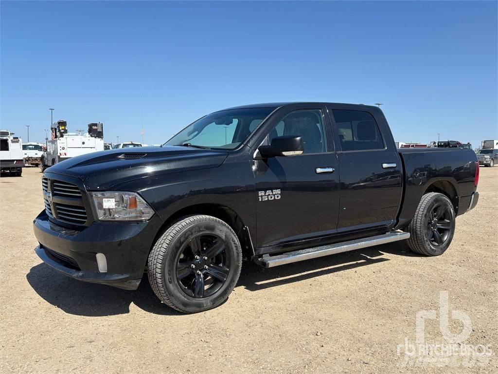 RAM 1500 Flakbilar/Pickuper