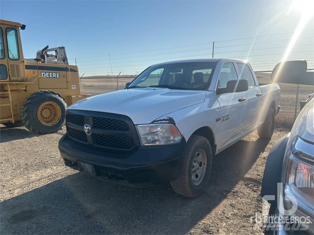 RAM 1500 Flakbilar/Pickuper