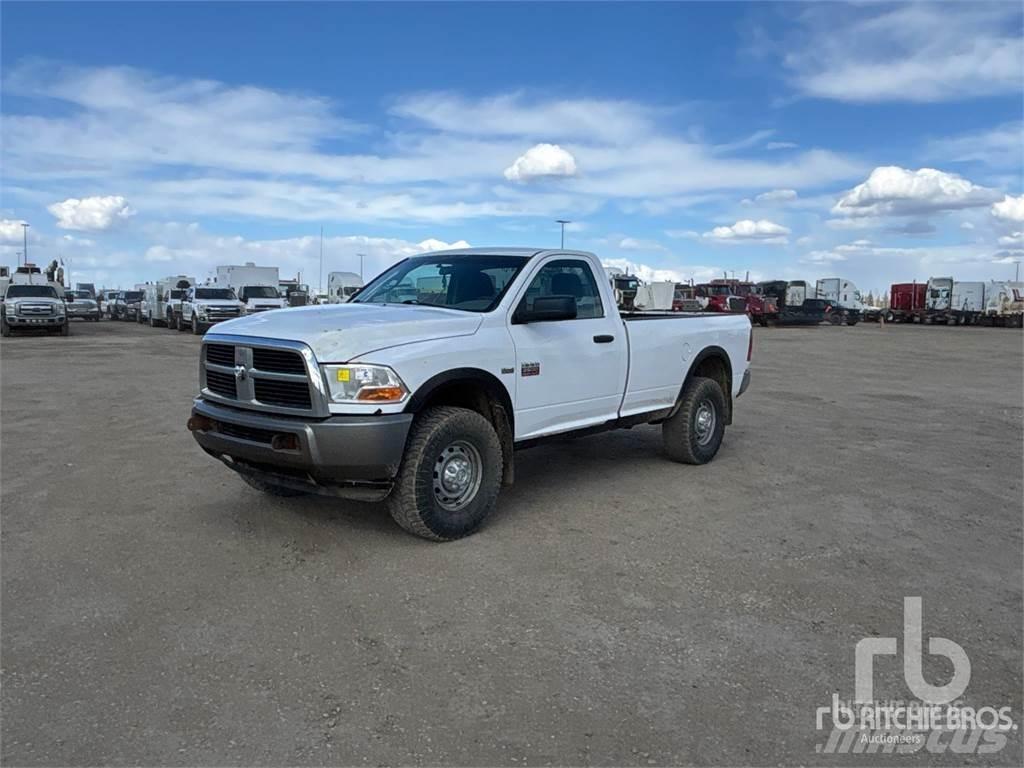 RAM 2500 Flakbilar/Pickuper