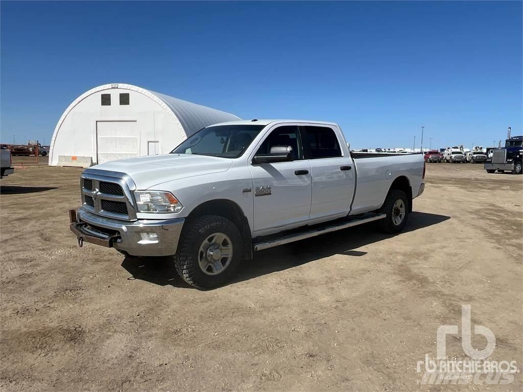 RAM 2500 Flakbilar/Pickuper
