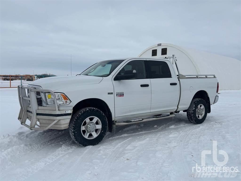 RAM 2500 Flakbilar/Pickuper