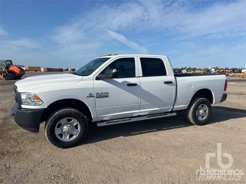 RAM 2500 Flakbilar/Pickuper